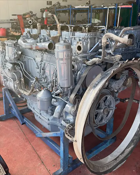 Motor Scania DC13 i rifreskuar